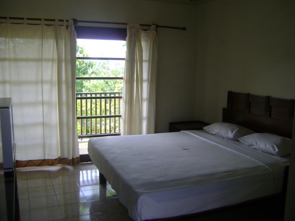 Swaloh Resort & Spa Kalangbret الغرفة الصورة