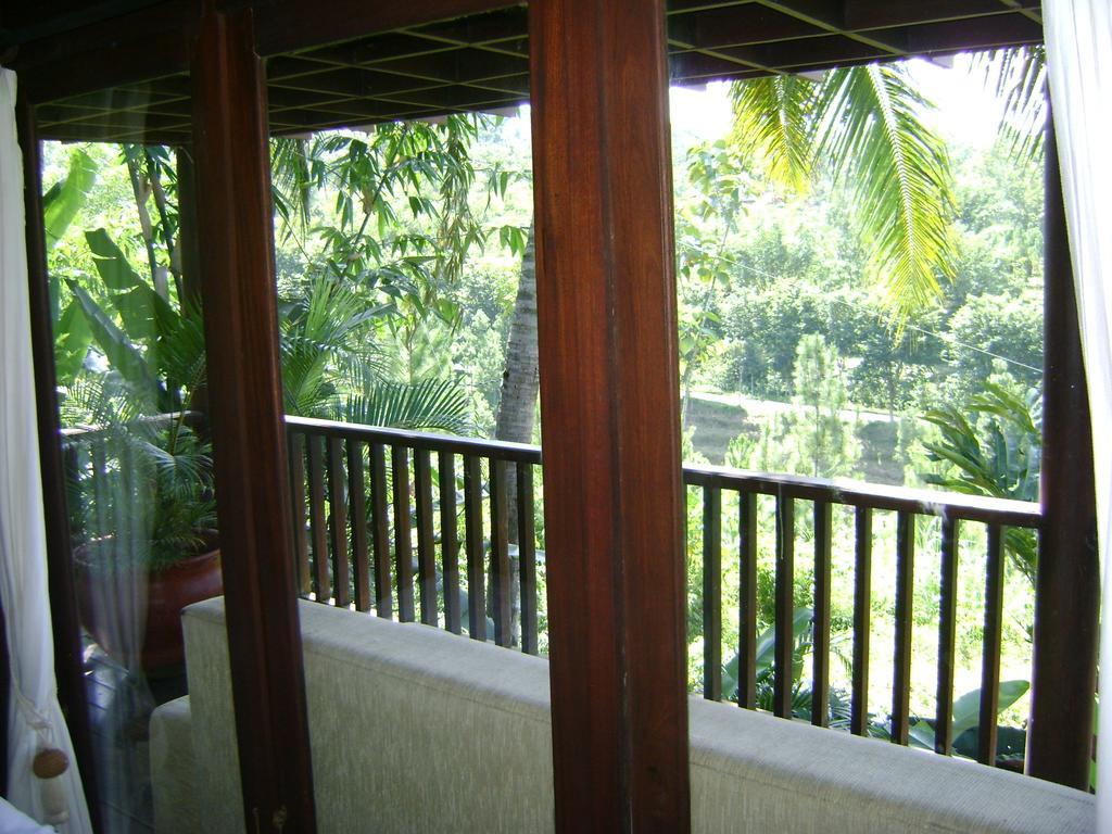 Swaloh Resort & Spa Kalangbret الغرفة الصورة